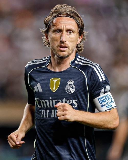 博彩中的“认知偏差”：解析为什么我们会觉得“再来一把就能翻身”。（赌博中的认知陷阱：为何总觉得再来一把就能翻盘）